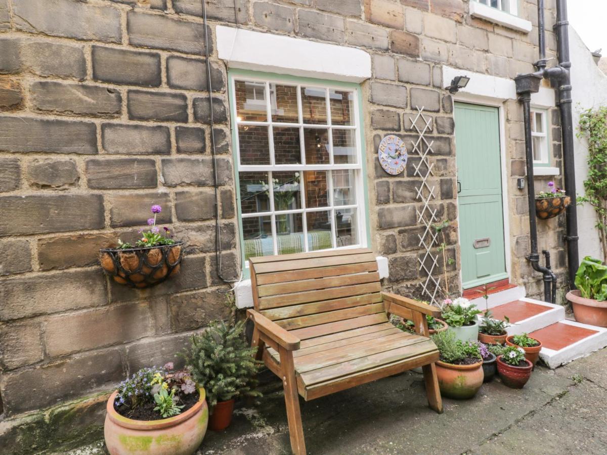 Bulmers Cottage Staithes Exterior foto